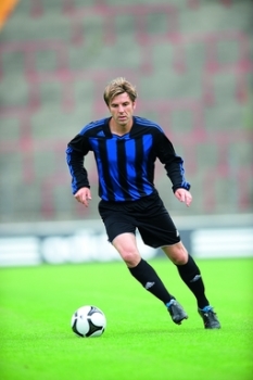 Adidas Stricon Trikot kurzarm in 10 Farben